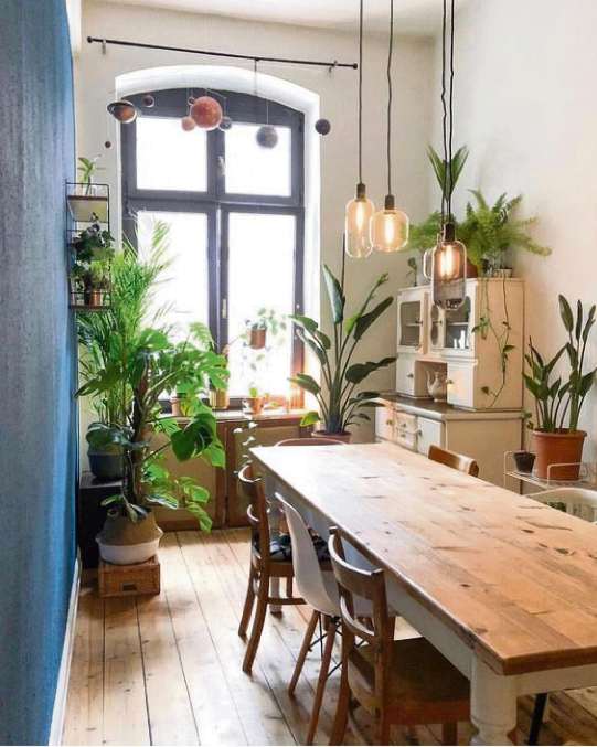 A sustentabilidade é marcada por uma decoração sem excessos, com muita luz natural, reúso de materiais e matérias-primas recicláveis. Crédito: Divulgação