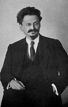 Saiba quem foi Trótski, líder comunista comparado a Olavo de Carvalho. Crédito: Reprodução