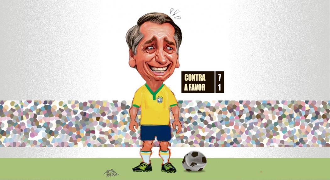 Jair Bolsonaro com a camisa da seleção brasileira de futebol. Crédito: Amarildo