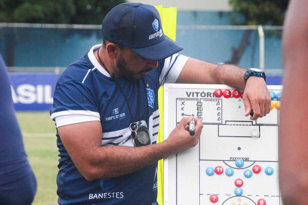 Wesley Martinelli, técnico do Vitória. Crédito: Alberto Gonçalves/Vitória