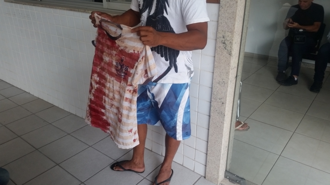 Pescador é esfaqueado pela mulher dentro de casa, em Vitória. Crédito: Elis Carvalho
