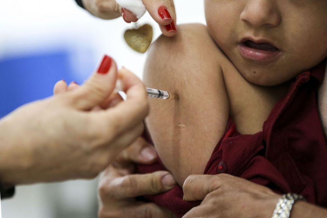 Campanha Nacional de Vacinação contra o Sarampo. . Crédito: Marcelo Camargo/Agência Brasil