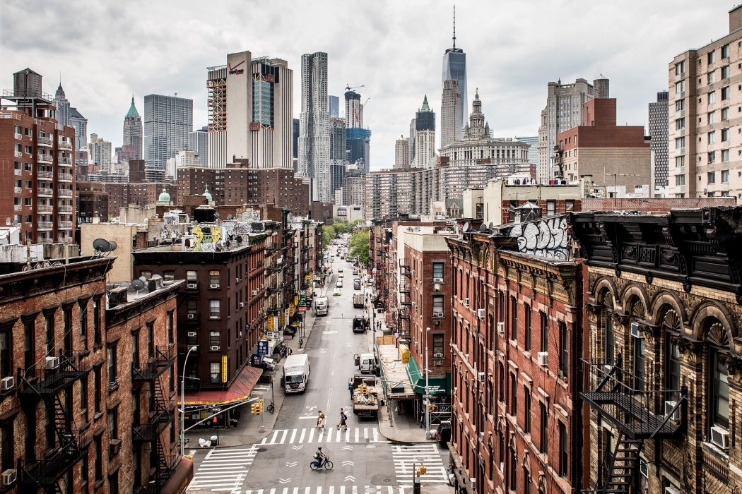 Os contrastes urbanos em Manhattan, Nova York. Crédito: Pixabay