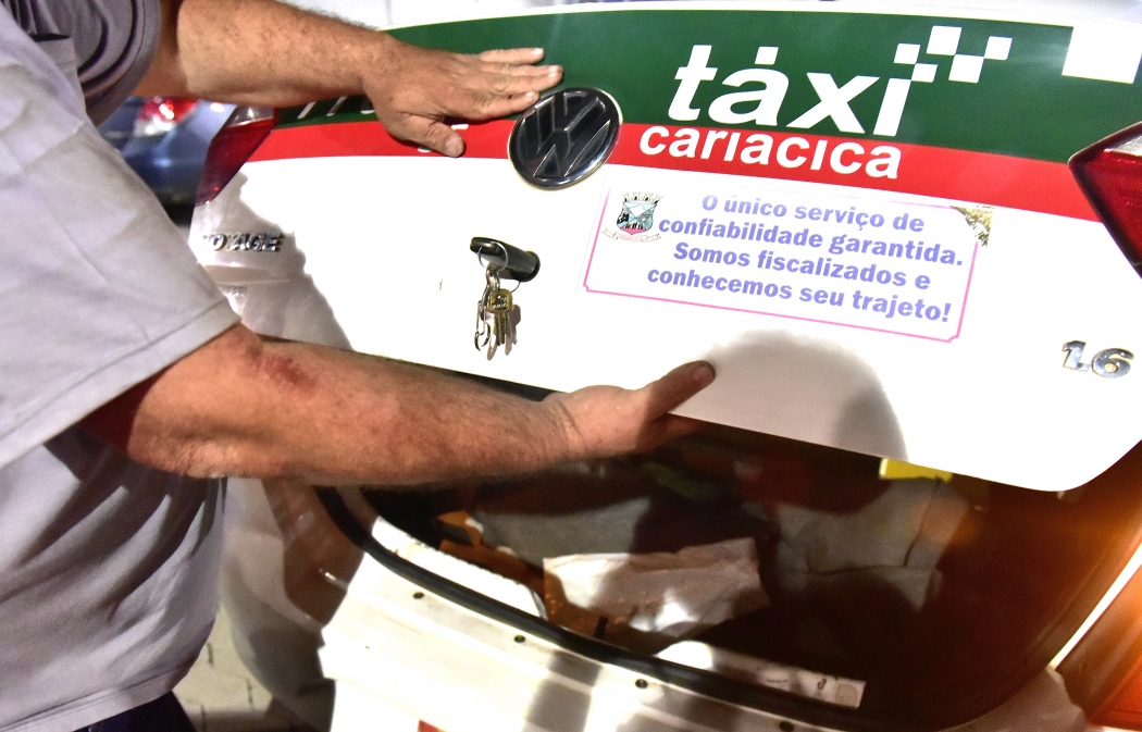 Taxista colocado em porta-malas por bandidos conseguiu fugir. Crédito: Fernando Madeira